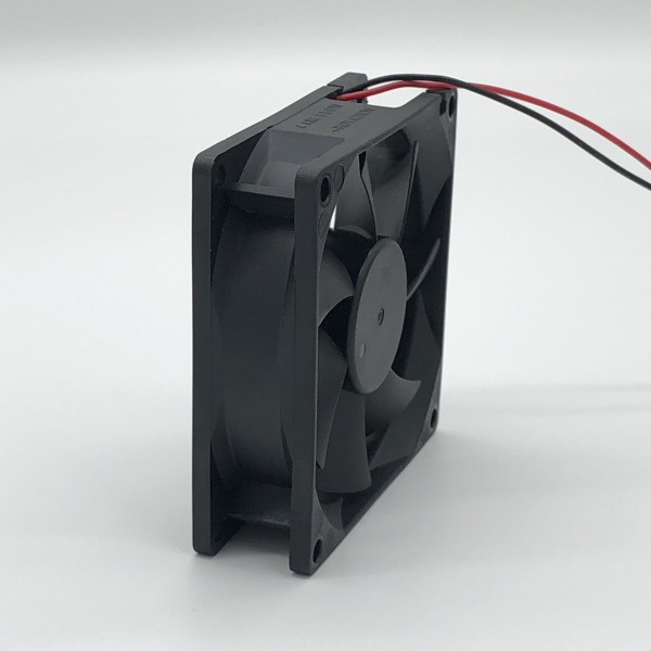 工業(yè)排風(fēng)散熱風(fēng)機(jī)怎么節(jié)能降噪？